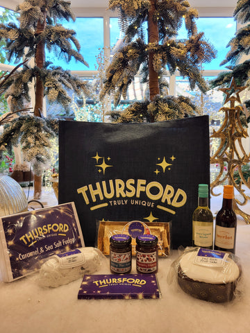 Thursford Pantry Gift Bag with Wine